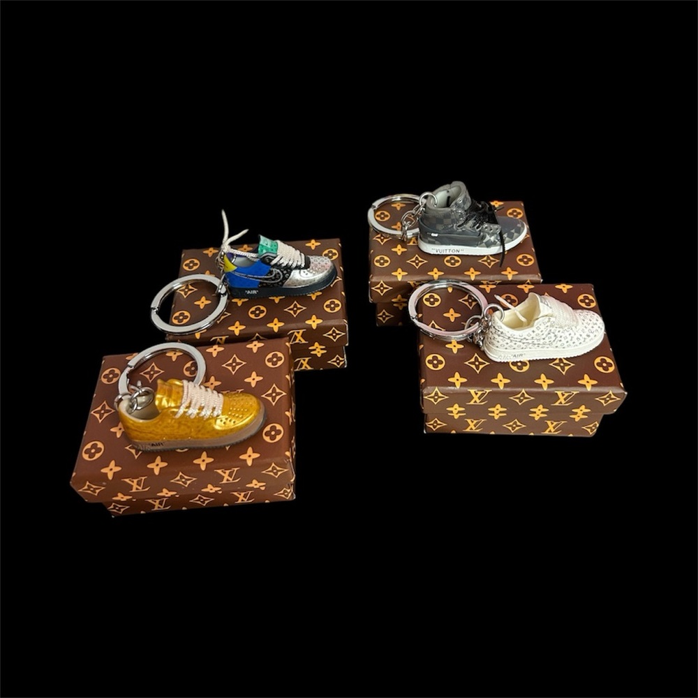 Sneaker Keychain - NIP